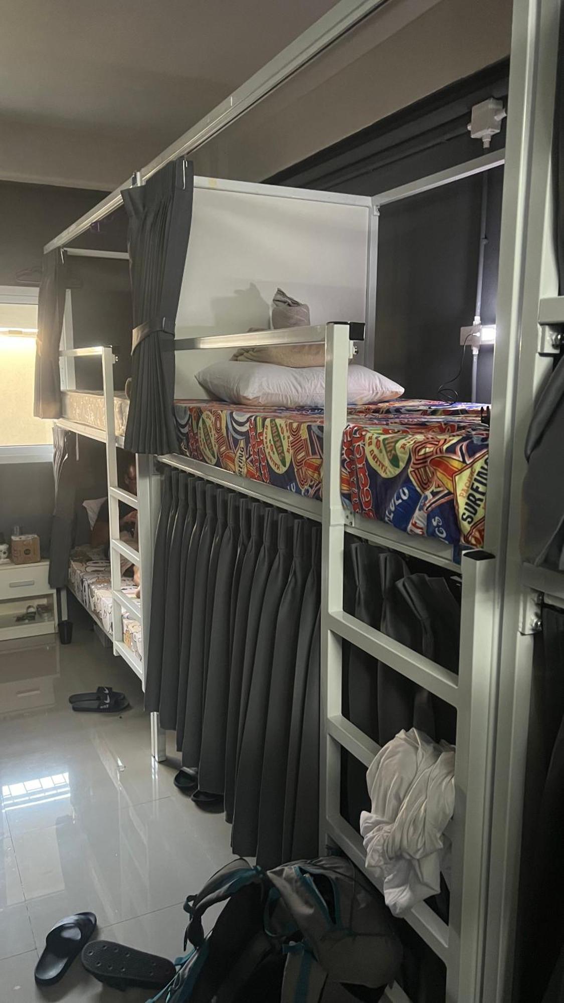 W District Hostel กรุงเทพมหานคร ภายนอก รูปภาพ