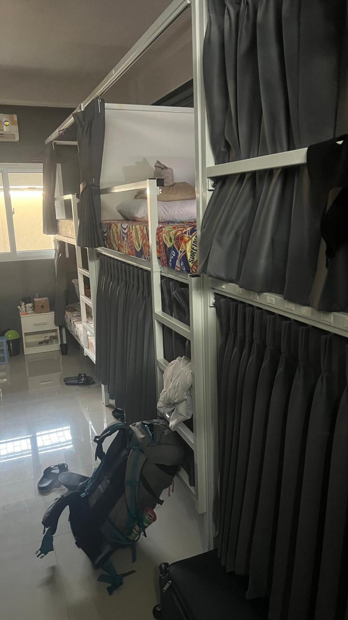 W District Hostel กรุงเทพมหานคร ภายนอก รูปภาพ